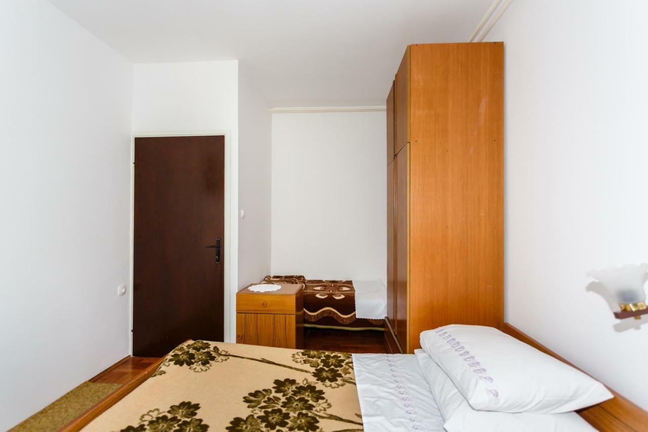 Apartmani Jelica 크르크 외부 사진